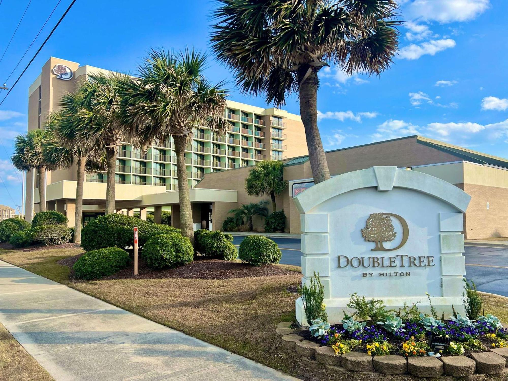 Doubletree By Hilton Atlantic Beach Oceanfront Exterior foto